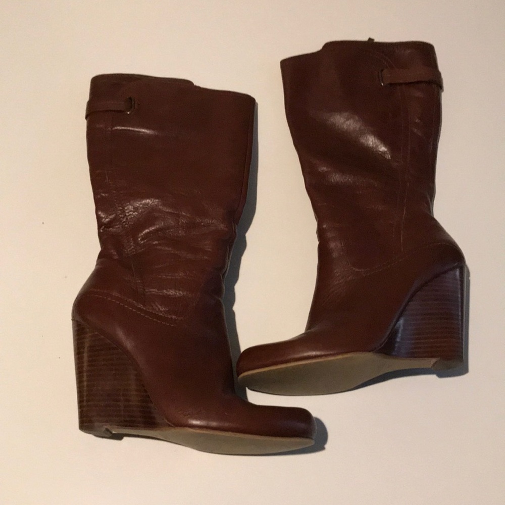 *NEW* Guess Medium Brown Leather heel boots Size 8
